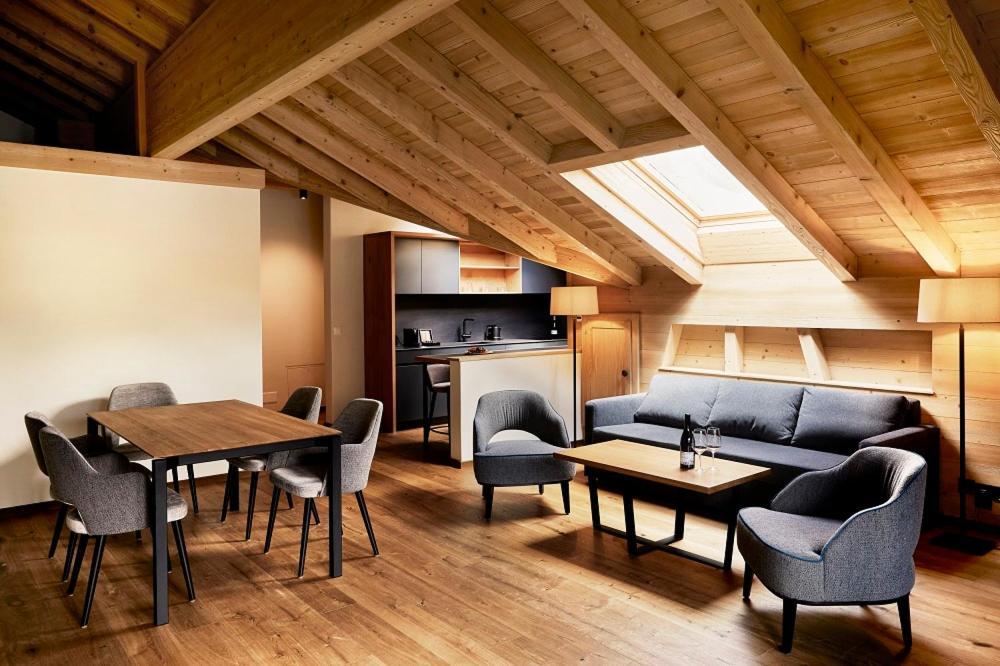 Hotel Alpenland Gstaad Eksteriør bilde