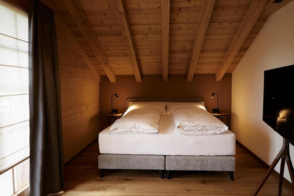 Hotel Alpenland Gstaad Eksteriør bilde