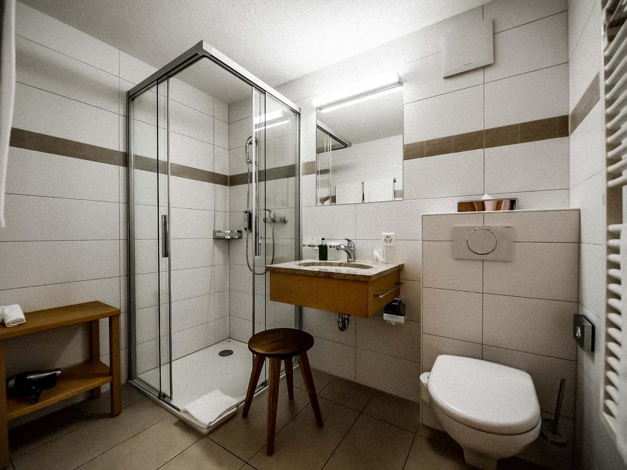 Hotel Alpenland Gstaad Eksteriør bilde